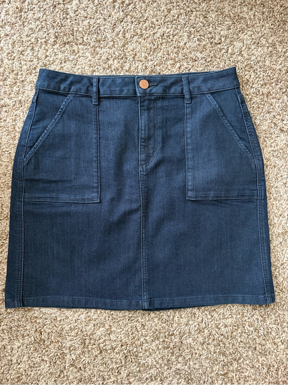 LOFT Dark Blue Denim Mini/Pencil Skirt with Pockets - Size 8